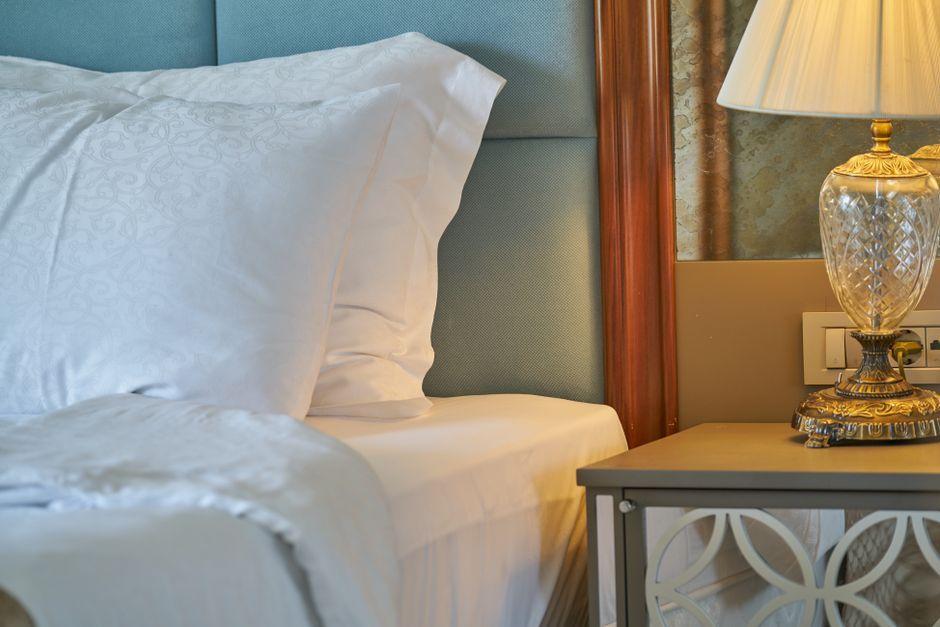 Unveiling the 5-Star Hotel Booking Technique for Just a Few Thousand Baht, Plus Free Room Upgrade Tricks Without Extra Pay