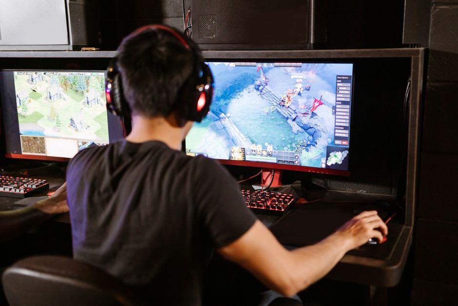 This 27-Inch Sony OLED Gaming Monitor Is $300 Off Right Now