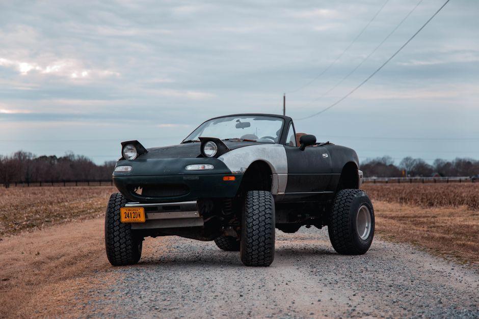 Tangent Urban Safari 911: ปอร์เช่ตัวลุยยกสูง 3 นิ้ว